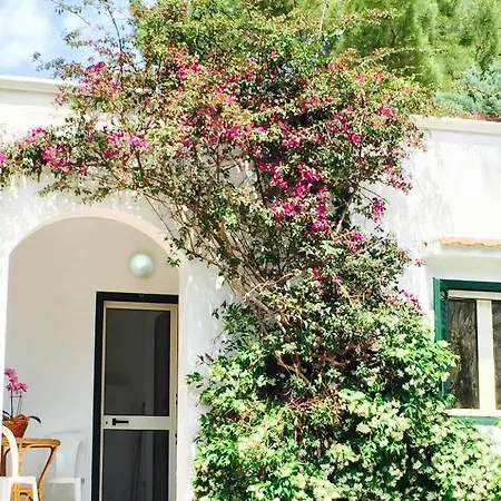 Villaggio Baia Di Paradiso Hotel 3*